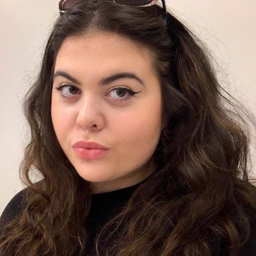 Meet your Posher, Amber
